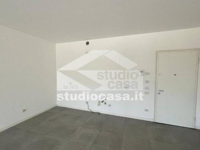 Appartamento in vendita a Costa Volpino BG