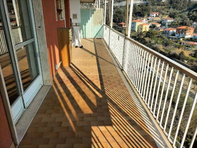 Appartamento in vendita a Costarainera IM