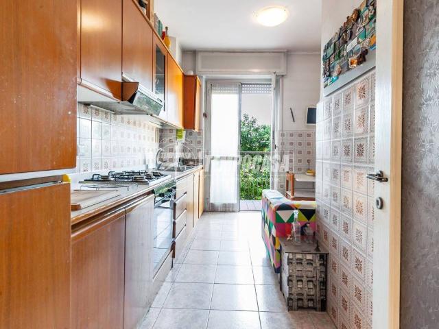 Appartamento in vendita a Cormano MI