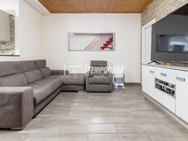 Appartamento in vendita a Cormano MI