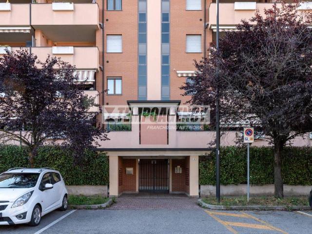 Appartamento in vendita a Cormano MI