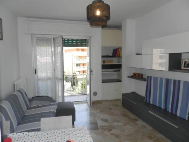 Appartamento in vendita a Cormano MI