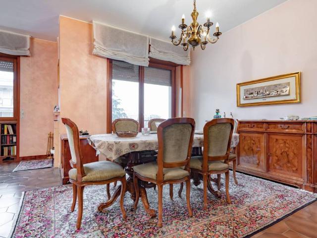 Appartamento in vendita a Cormano MI