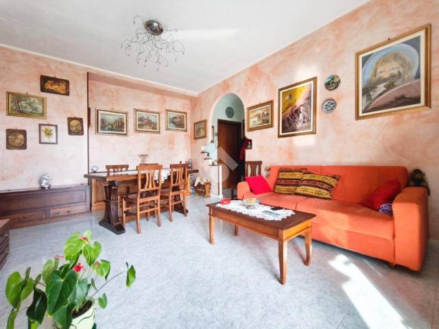 Appartamento in vendita a Cormano MI
