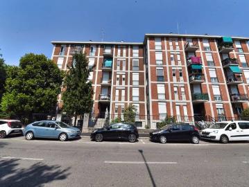 Appartamento in vendita a Cormano MI