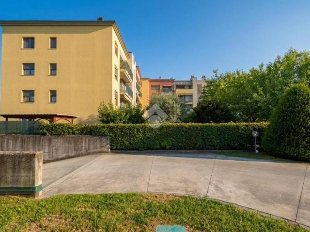 Appartamento in vendita a Cormano MI