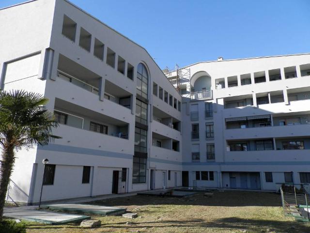 Appartamento in vendita a Cormano MI