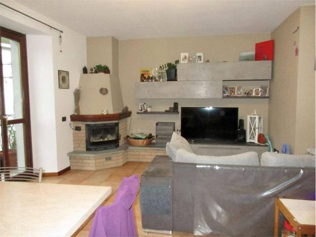 Appartamento in vendita a Corna Imagna BG