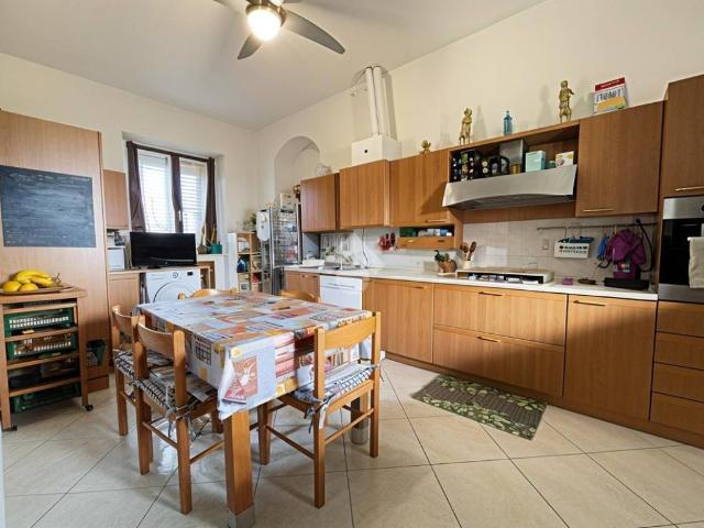 Appartamento in vendita a Cornaredo MI