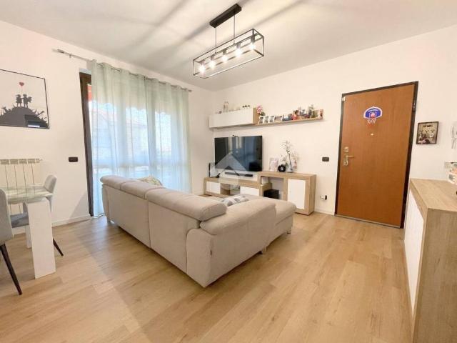 Appartamento in vendita a Cornaredo MI