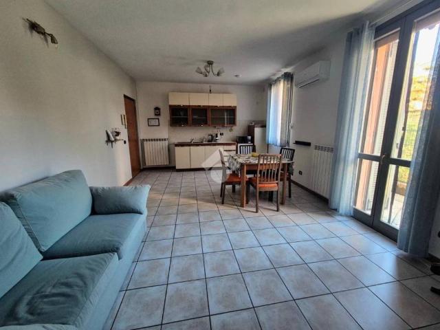 Appartamento in vendita a Cornate d'Adda MB