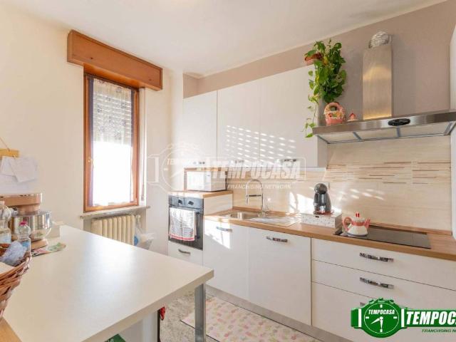 Appartamento in vendita a Corbetta MI