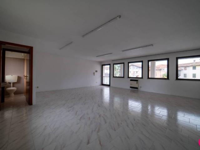 Appartamento in vendita a Cordenons PN