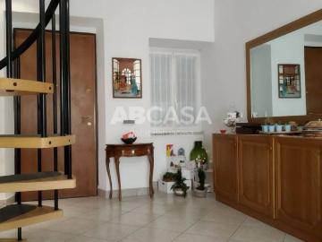 Appartamento in vendita a Cori LT