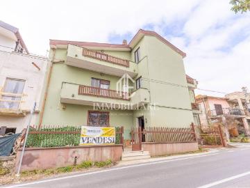 Appartamento in vendita a Cori LT