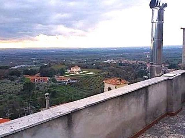 Appartamento in vendita a Cori LT