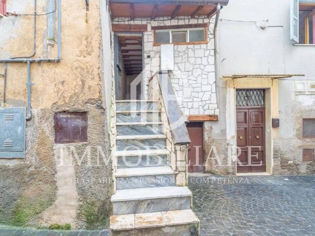 Appartamento in vendita a Cori LT