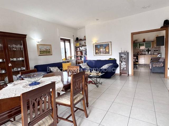 Appartamento in vendita a Corigliano Rossano CS