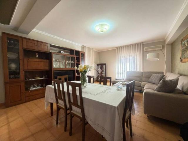 Appartamento in vendita a Corigliano Rossano CS