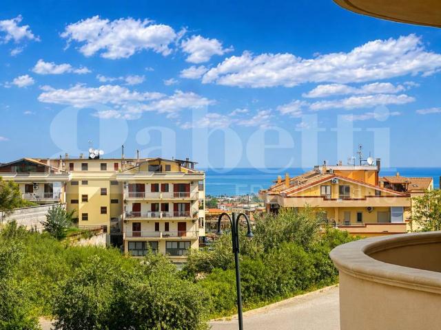 Appartamento in vendita a Corigliano Rossano CS