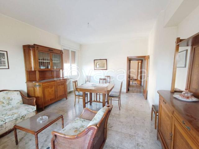 Appartamento in vendita a Correggio viale Vittorio Saltini