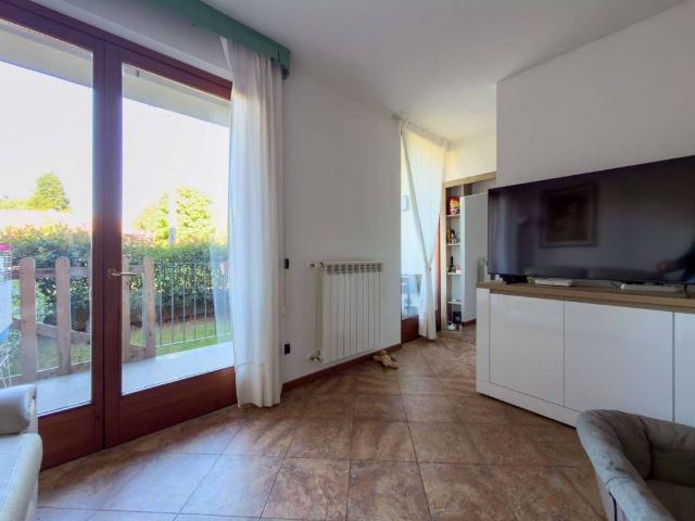 Appartamento in vendita a Correzzana MB