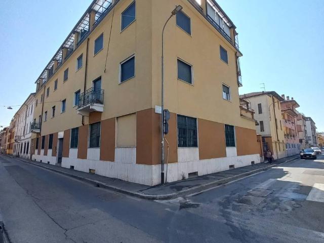 Appartamento in vendita a Corsico MI