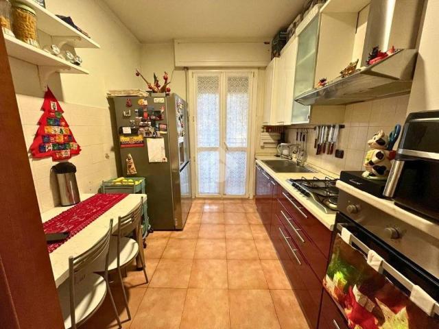 Appartamento in vendita a Corsico MI