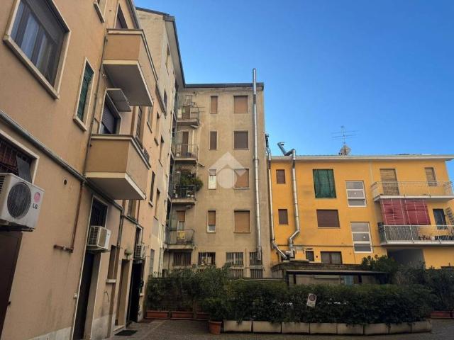 Appartamento in vendita a Corsico MI