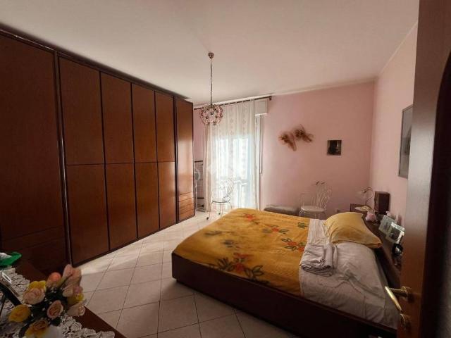 Appartamento in vendita a Corsico MI