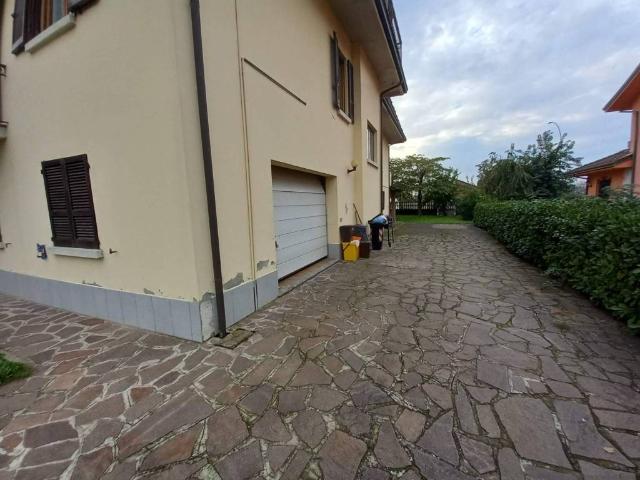 Appartamento in vendita a Cortemaggiore PC