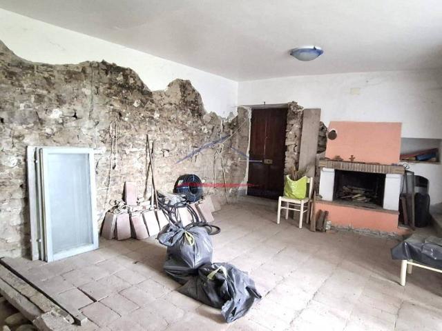 Appartamento in vendita a Cortona AR