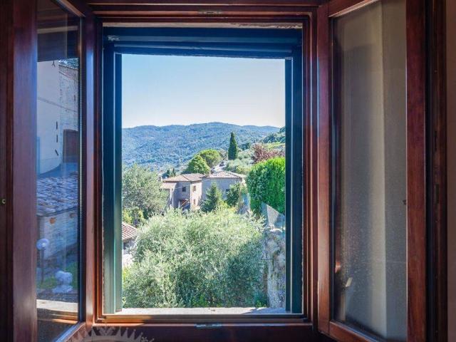 Appartamento in vendita a Cortona AR