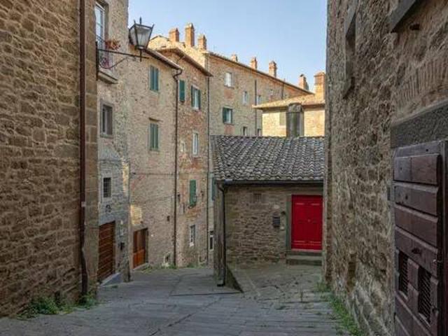 Appartamento in vendita a Cortona AR