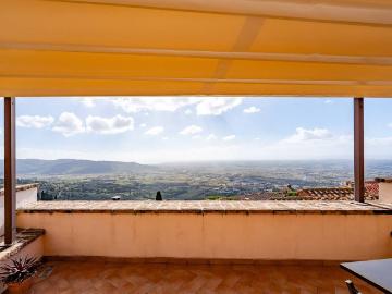 Appartamento in vendita a Cortona AR