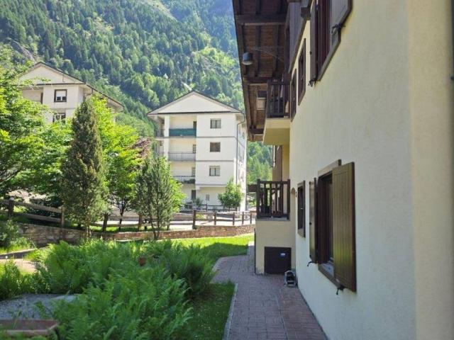 Appartamento in vendita a Courmayeur AO