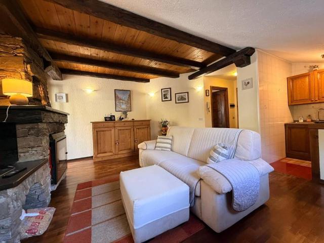 Appartamento in vendita a Courmayeur AO