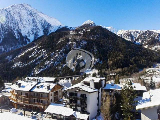 Appartamento in vendita a Courmayeur AO