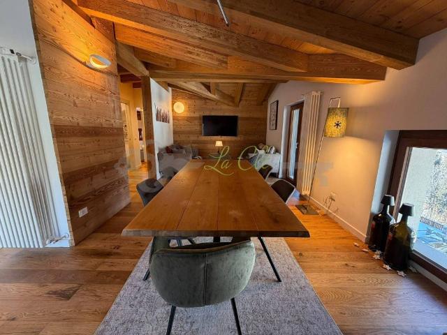 Appartamento in vendita a Courmayeur AO