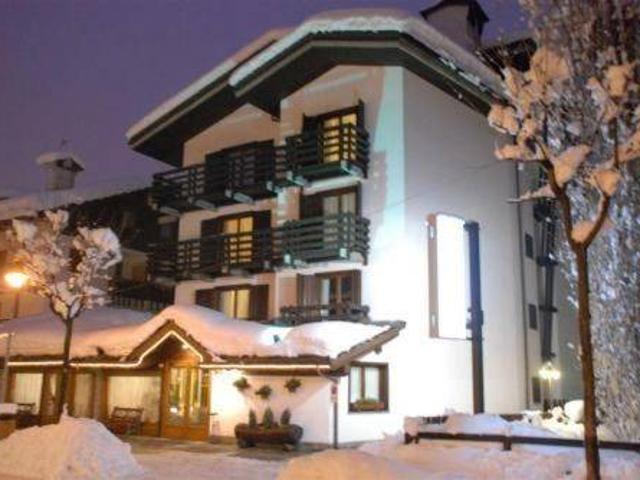 Appartamento in vendita a Courmayeur AO