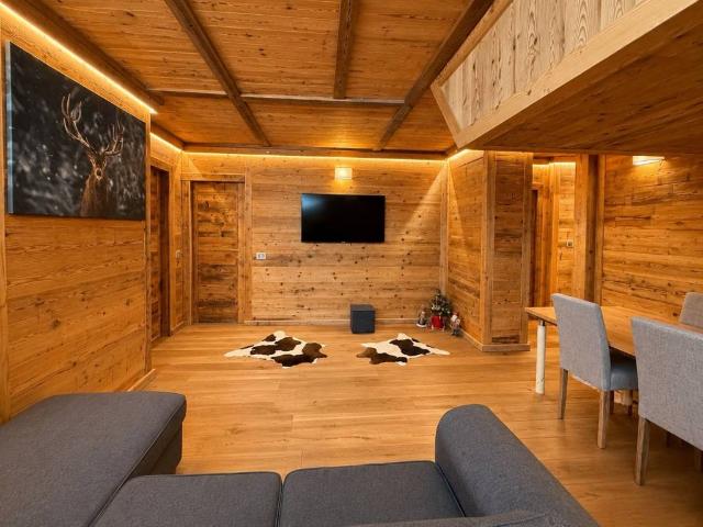 Appartamento in vendita a Courmayeur AO