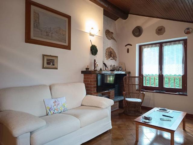 Appartamento in vendita a Cremeno LC