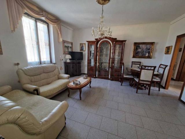 Appartamento in vendita a Cremona CR