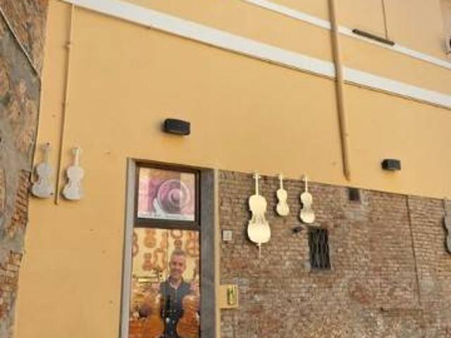 Appartamento in vendita a Cremona CR