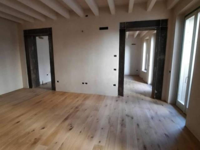 Appartamento in vendita a Cremona CR