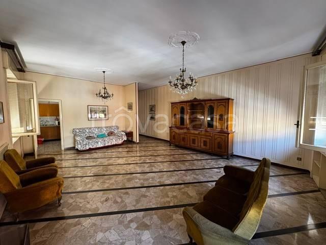 Appartamento in vendita a Cremona via Lodovico Cavitelli, Centro città