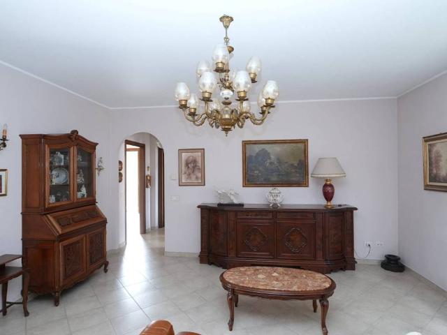 Appartamento in vendita a Crescentino VC