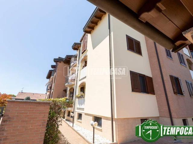 Appartamento in vendita a Crespiatica LO