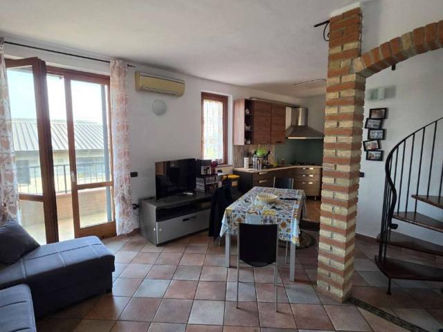 Appartamento in vendita a Crespiatica LO