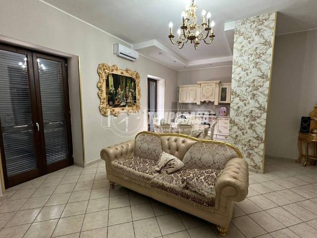 Appartamento in vendita a Crispano NA